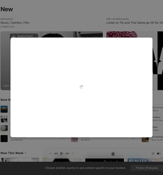 Apple landing page desktop screenshot